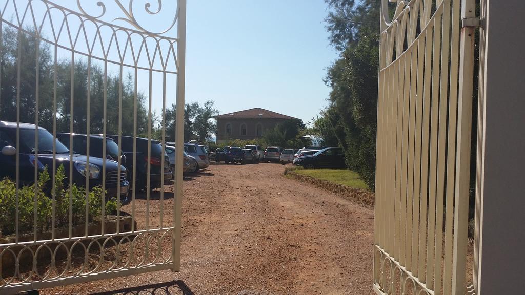 Cala Dei Mori Aparthotel Livorno Exterior foto