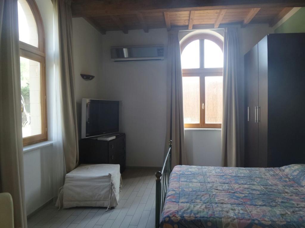 Cala Dei Mori Aparthotel Livorno Exterior foto